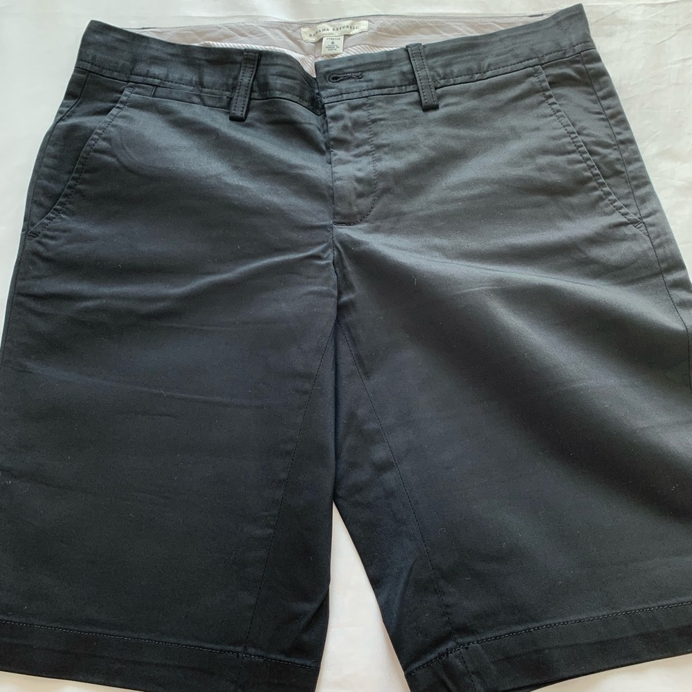 EUC! Banana Republic Cotton Short